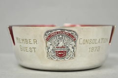 Vintage-Aschenbecher von Reed & Barton, 22, versilbert, mit rotem Emaille-Dekor, „Columbia Country Club“