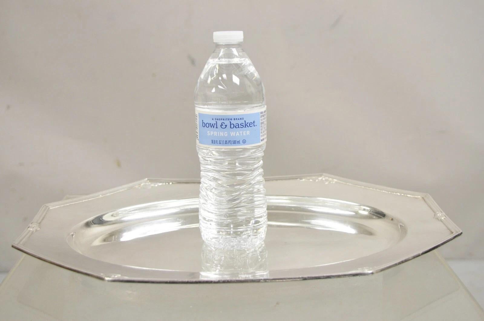 Vintage Reed & Barton Edwardian Silver Plated Octagonal Serving Platter Tray. Circa Mid 20th Century. Measurements: 1