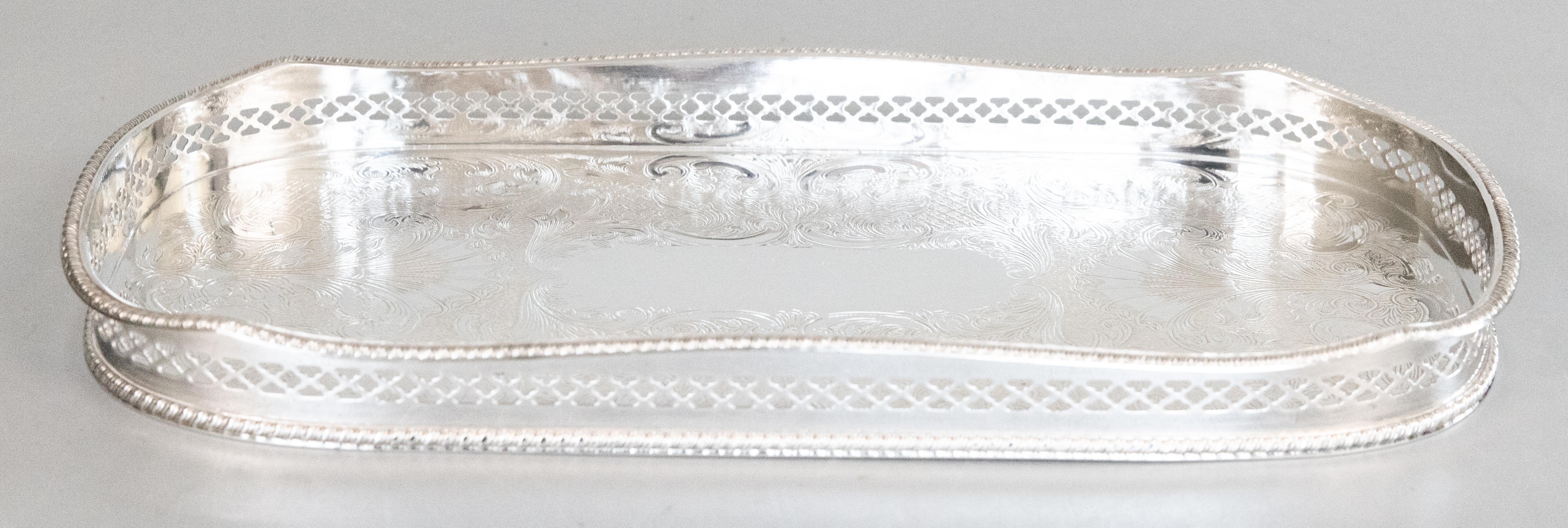 Mid Century English Sheffield Reed & Barton Silver Plate Gallery Dresser Tray For Sale 2