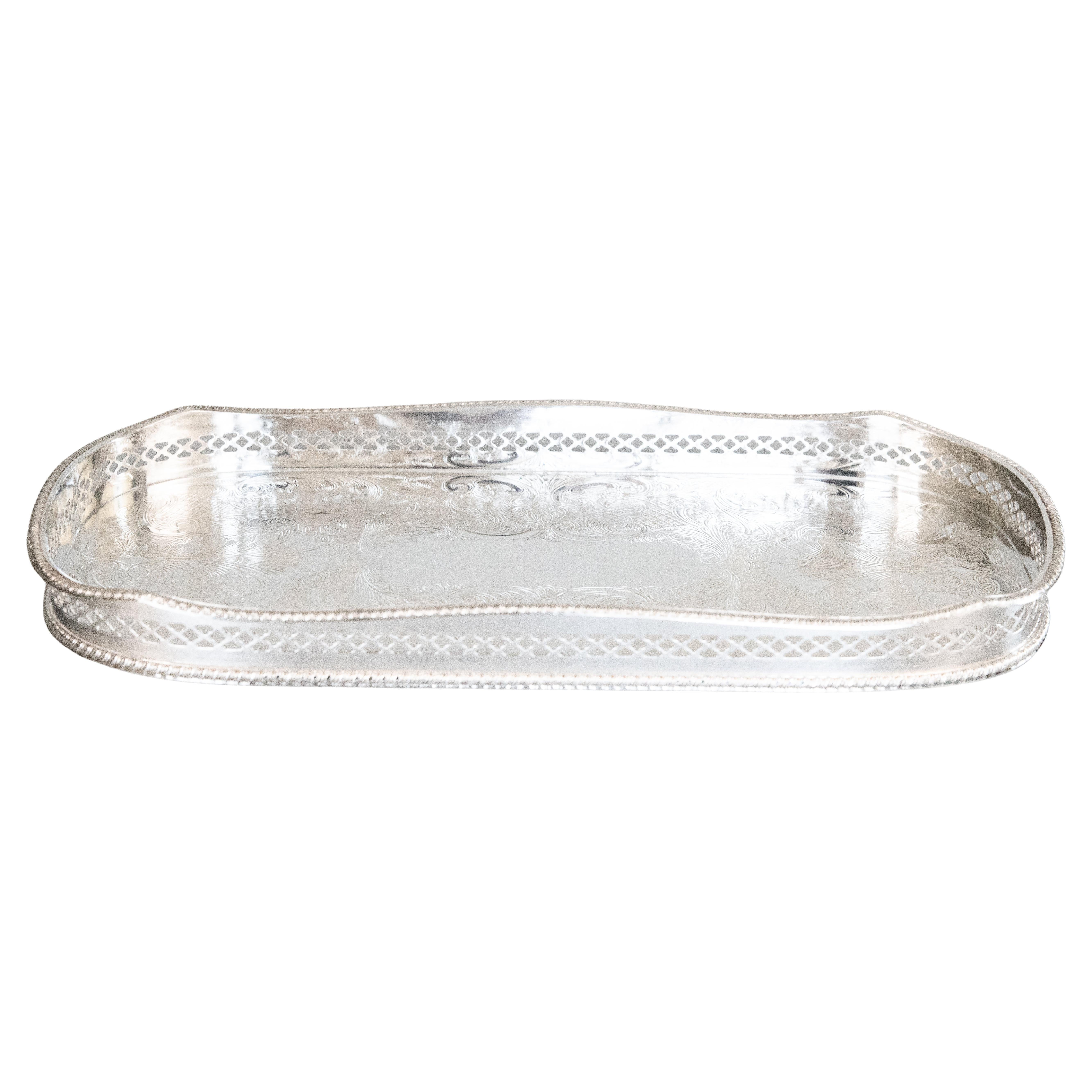 Mid Century English Sheffield Reed & Barton Silver Plate Gallery Dresser Tray For Sale