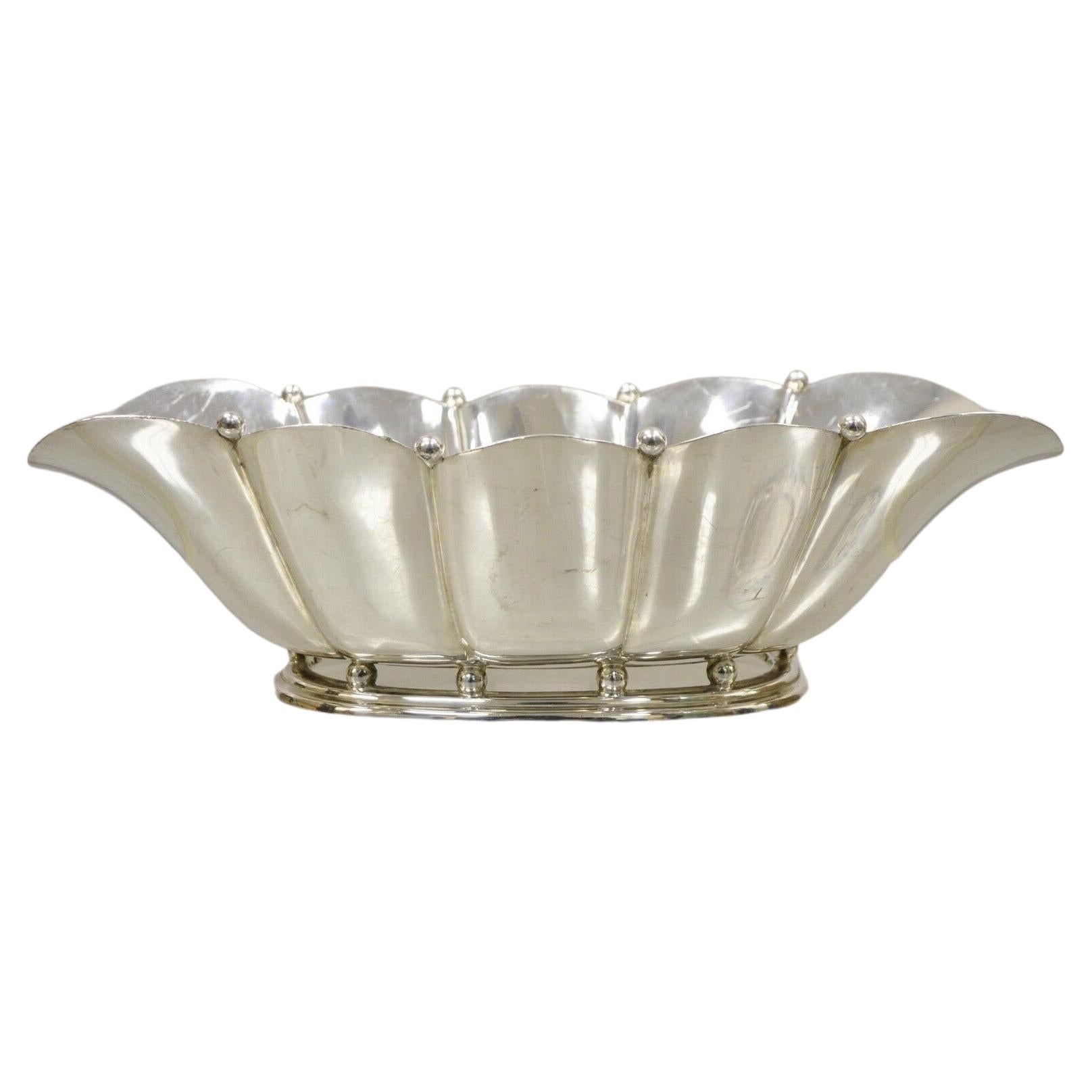 Vintage Reed & Barton Silver Plated Scalloped Fluted Large Fruit Bowl Dish For Sale