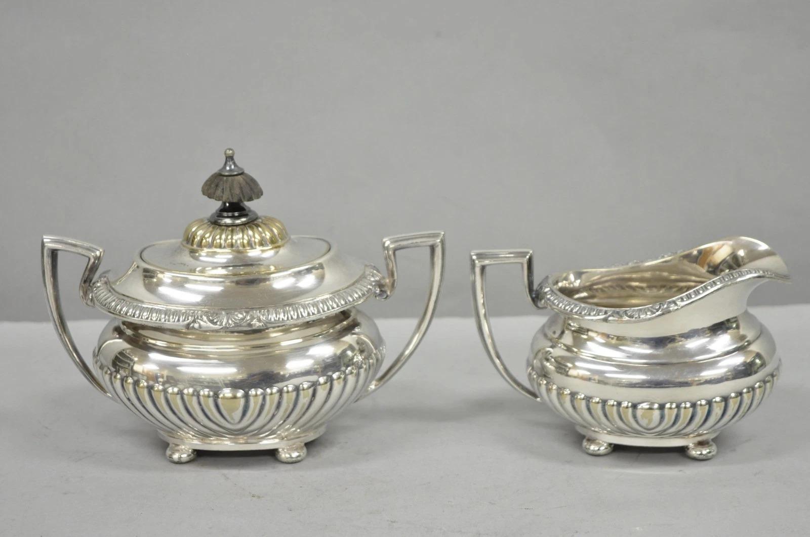 Unknown Vintage Reed & Barton Sulgrave Manor Edwardian Silver Plated Tea Set - 4 Pc Set For Sale