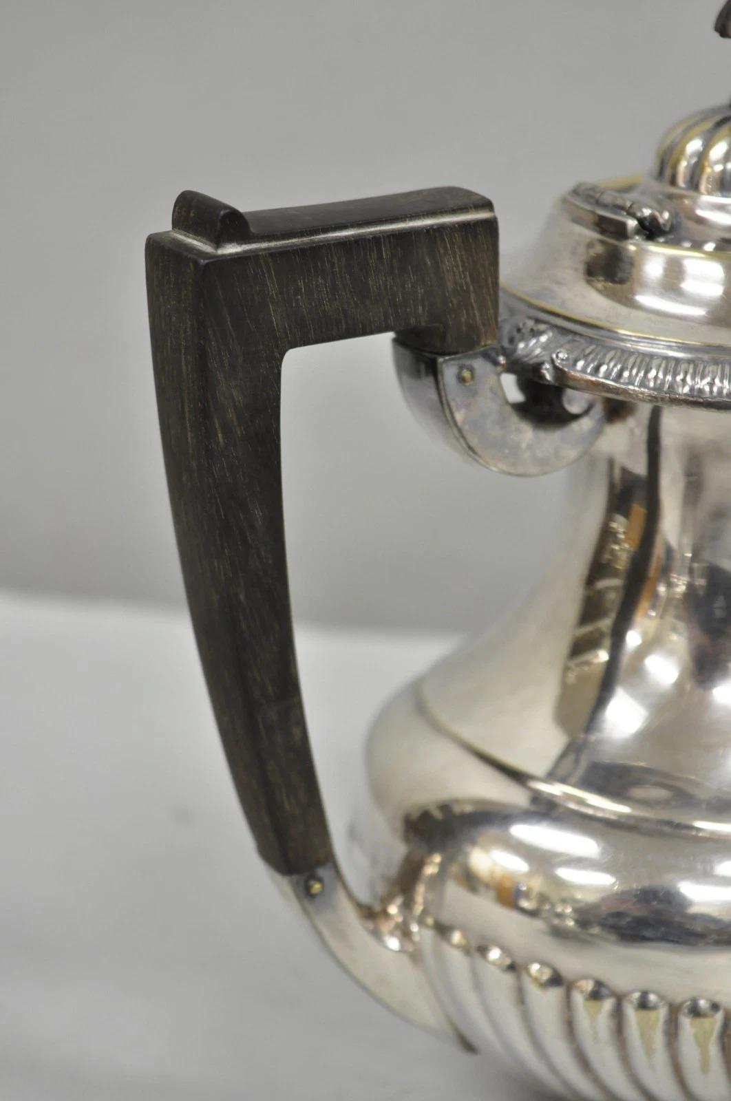 Vintage Reed & Barton Sulgrave Manor Edwardian Silver Plated Tea Set - 4 Pc Set For Sale 3