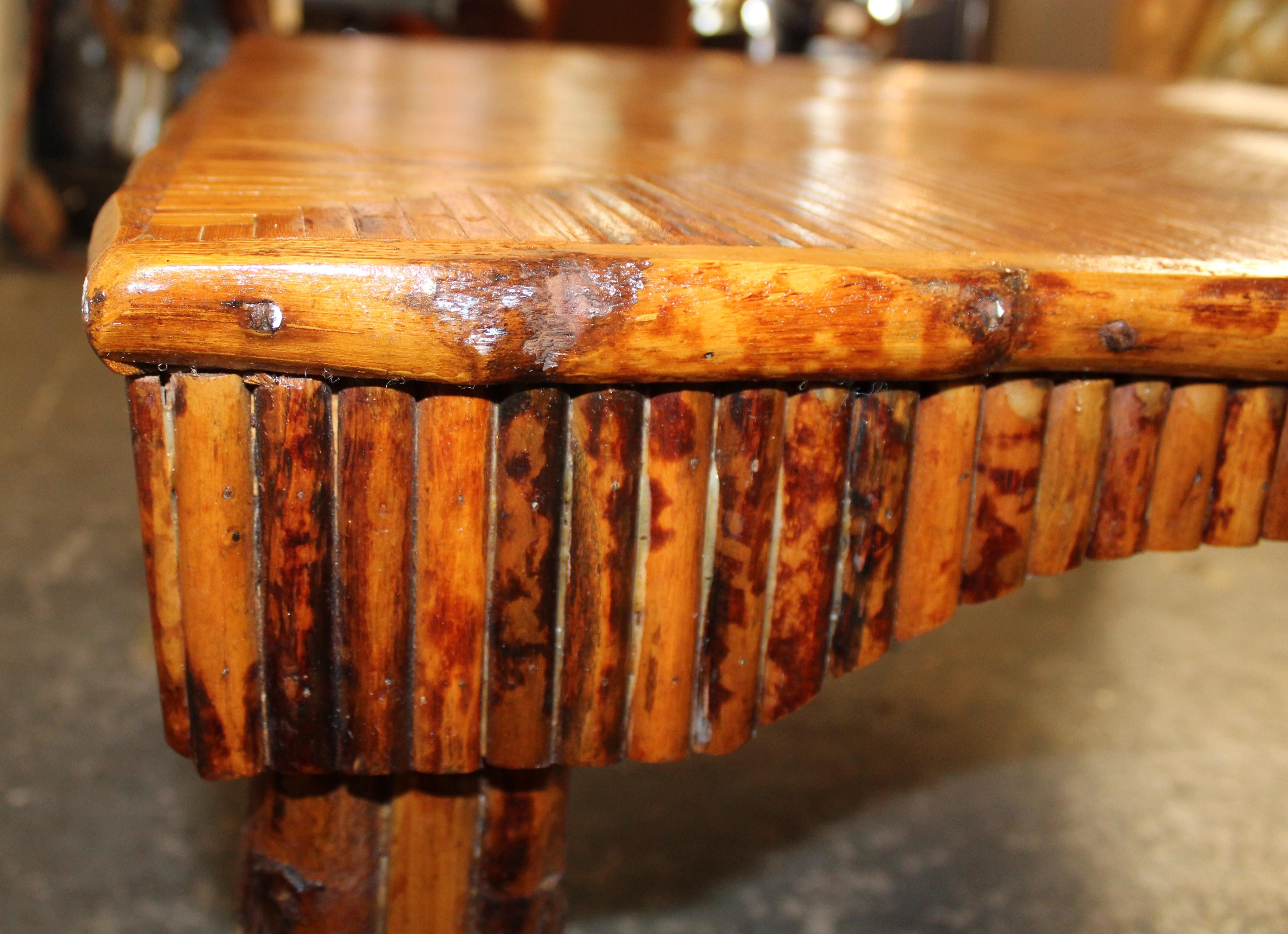 Vintage Reeded Coffee Table in the Style of Thomas Molesworth For Sale 7