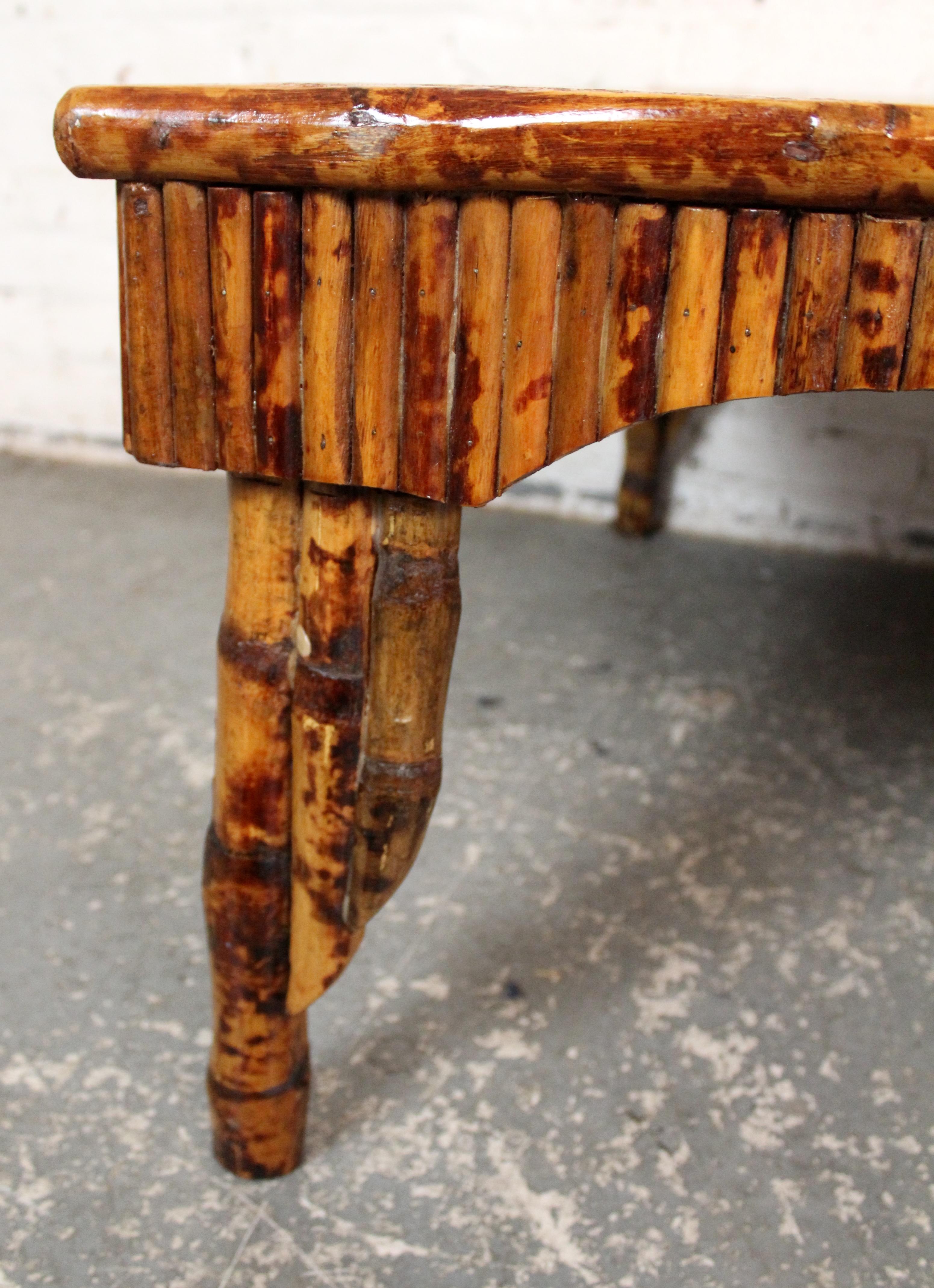20th Century Vintage Reeded Coffee Table in the Style of Thomas Molesworth For Sale