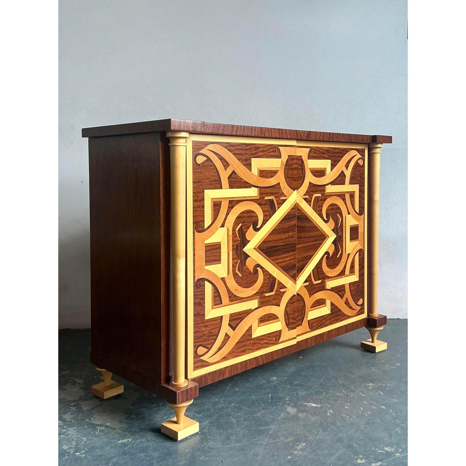 Mobile intarsiato d'epoca Regency Andre Arbus per William Switzer In condizioni buone in vendita a West Palm Beach, FL