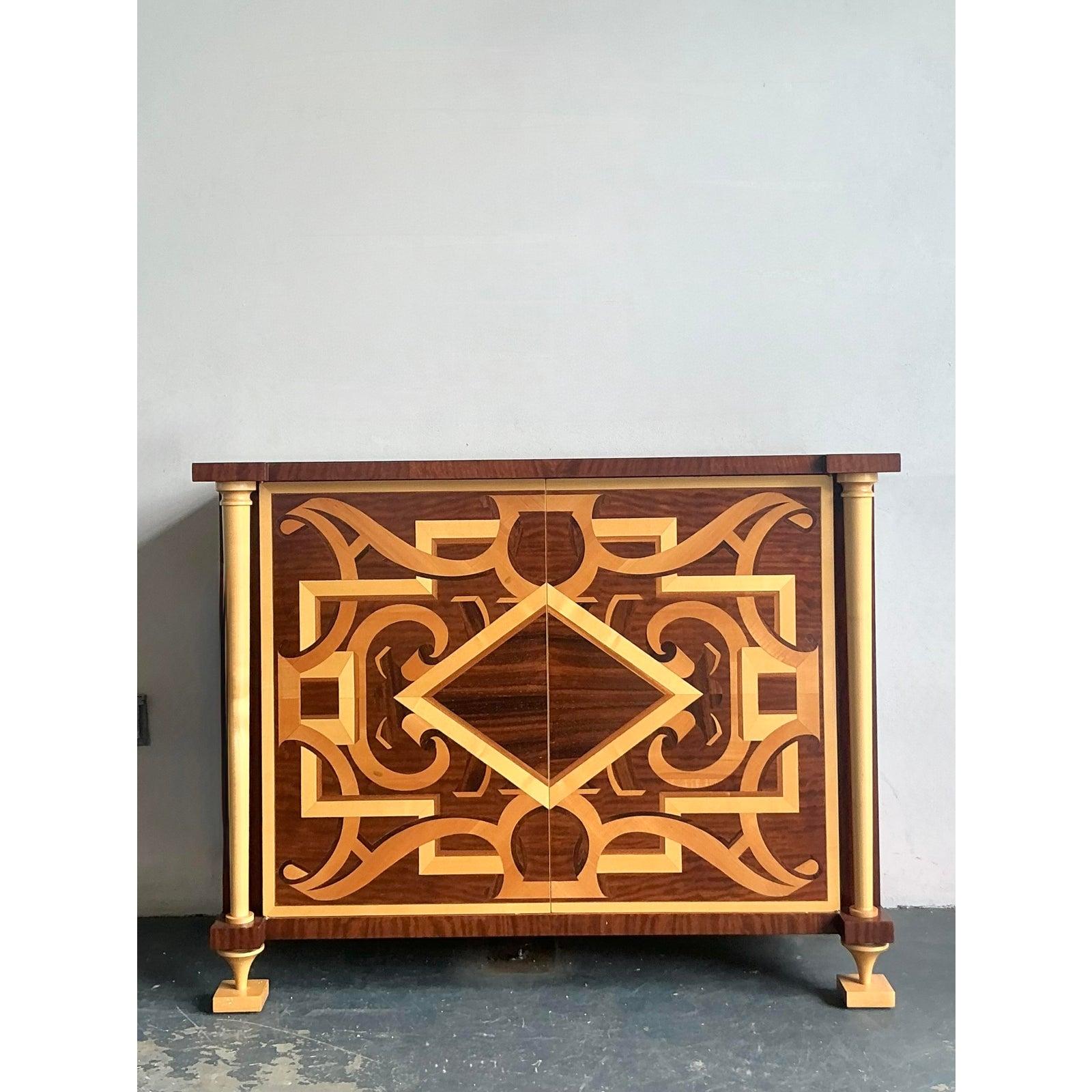 Legno Mobile intarsiato d'epoca Regency Andre Arbus per William Switzer in vendita