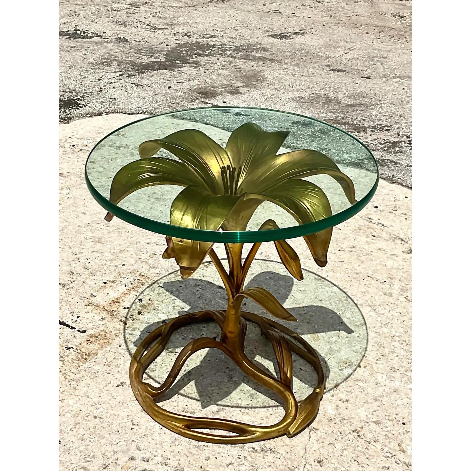 North American Vintage Regency Arthur Court Lily Side Table