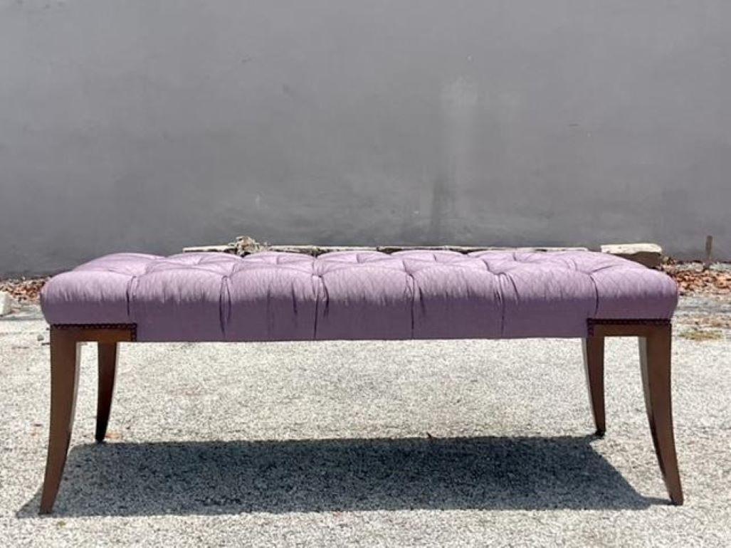Américain Banc touffeté Baker Regency vintage en vente