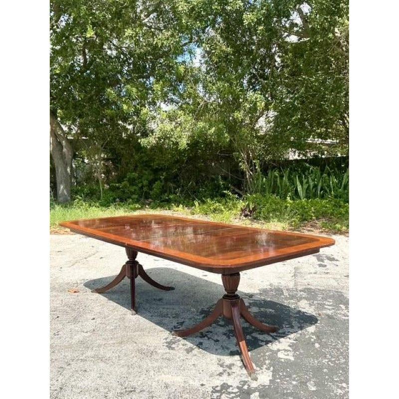 American Vintage Regency Birdseye Extendable Duncan Phyfe Dining Table For Sale