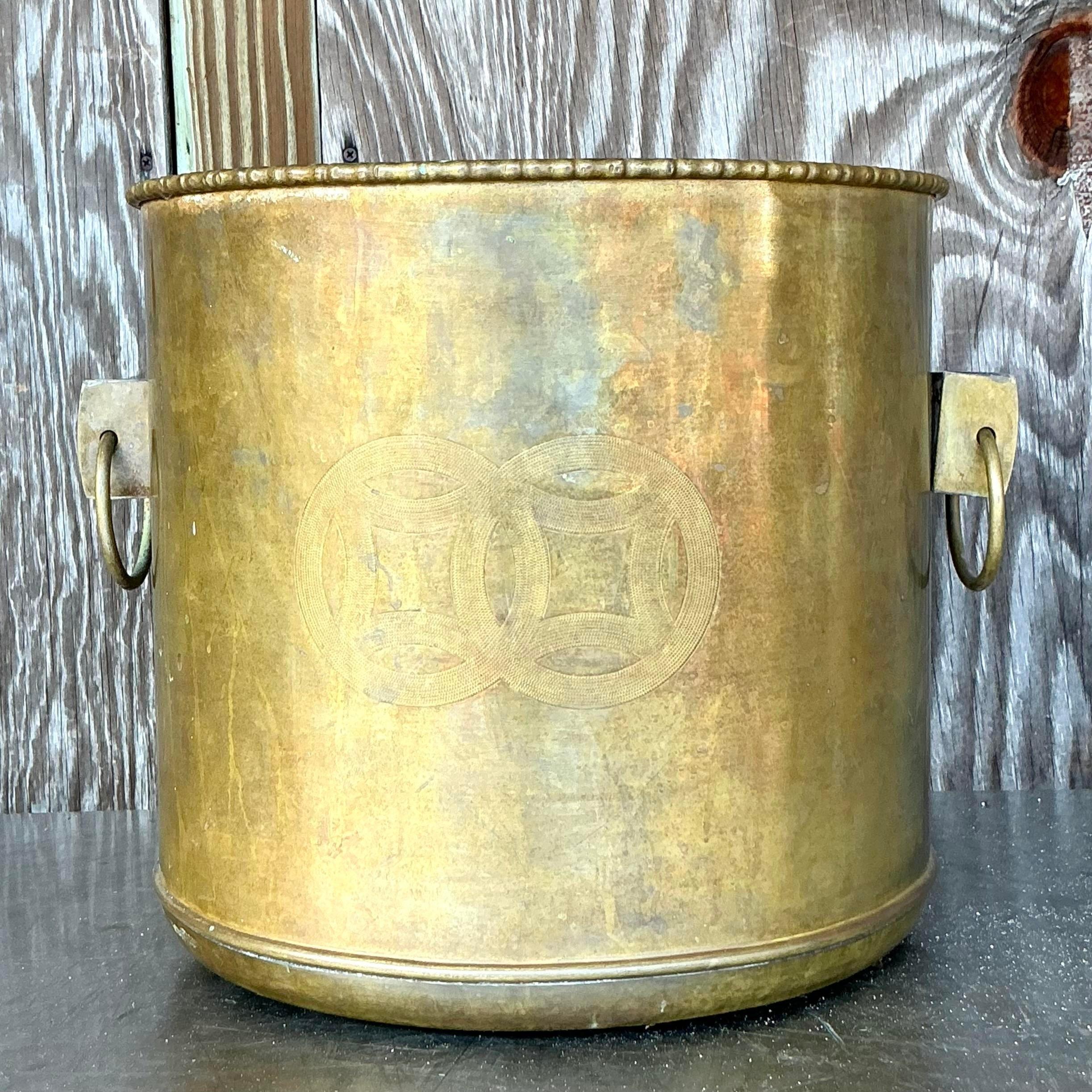 Vintage Regency Messing Medaillon Pflanzer im Zustand „Gut“ im Angebot in West Palm Beach, FL