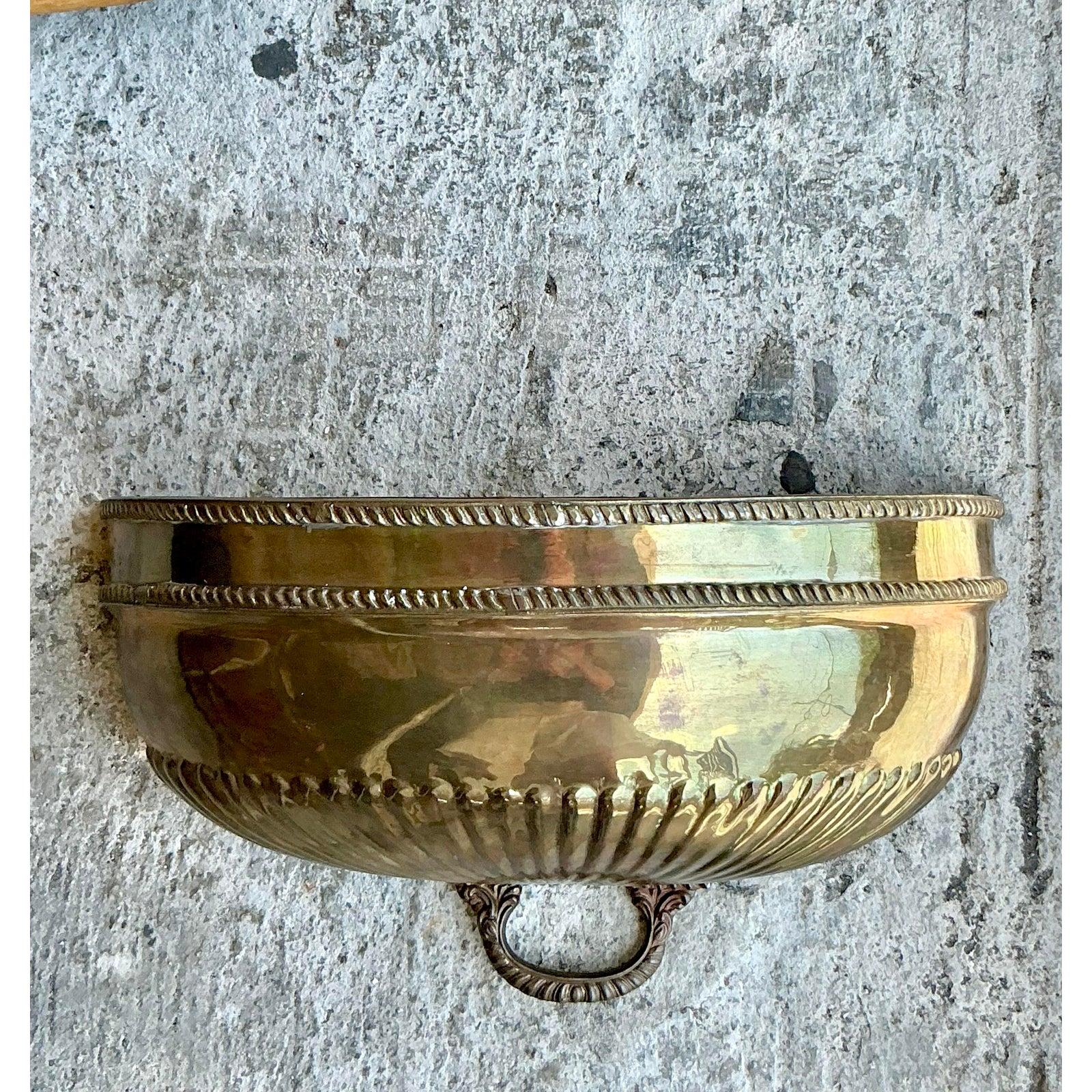 Hollywood Regency Pochette murale Vintage Regency en laiton en vente
