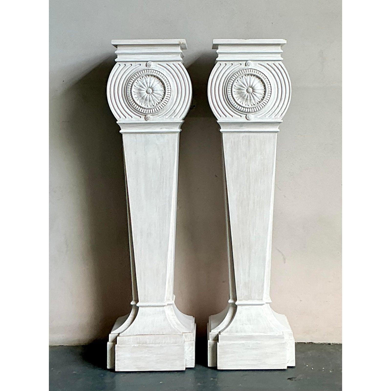Vintage Regency Bunny Williams Home Pedestals - A Pair In Good Condition For Sale In West Palm Beach, FL
