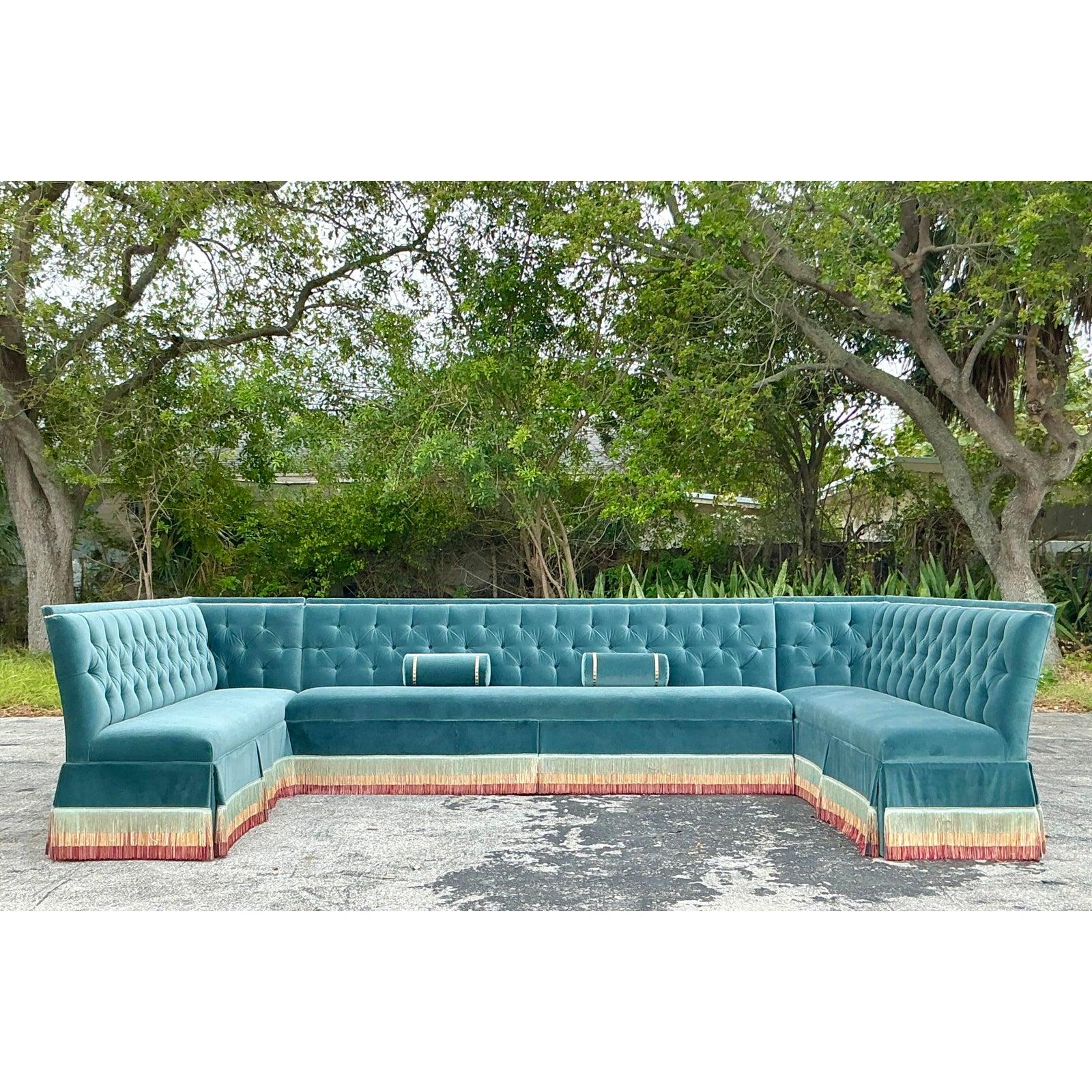 Vintage Regency Bunny Williams Monumental Custom Tufted Banquette Sofa For Sale 5