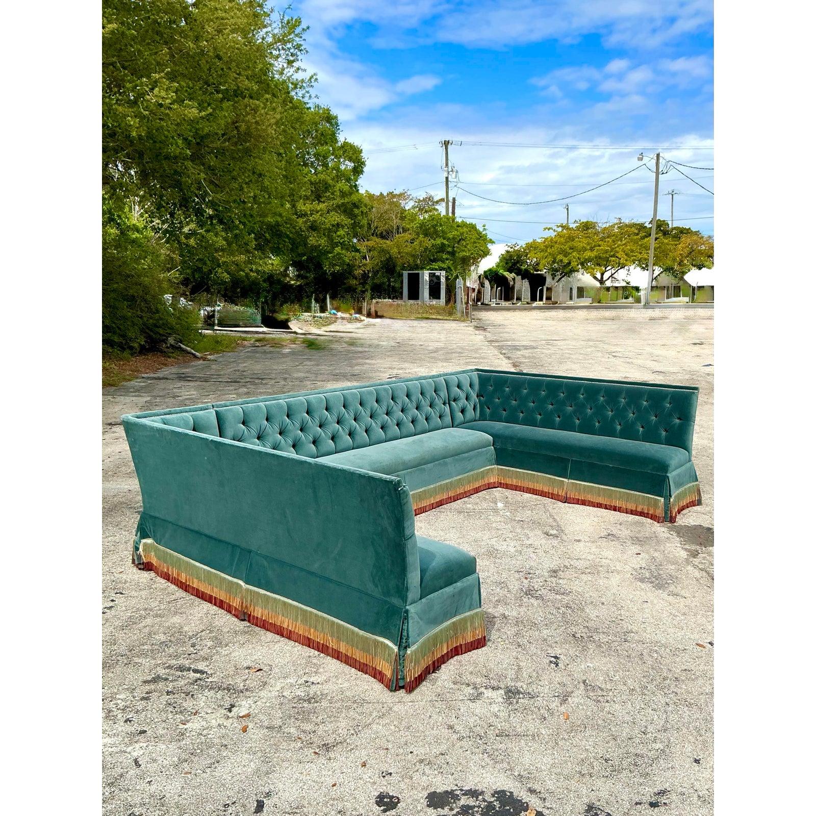 Upholstery Vintage Regency Bunny Williams Monumental Custom Tufted Banquette Sofa For Sale