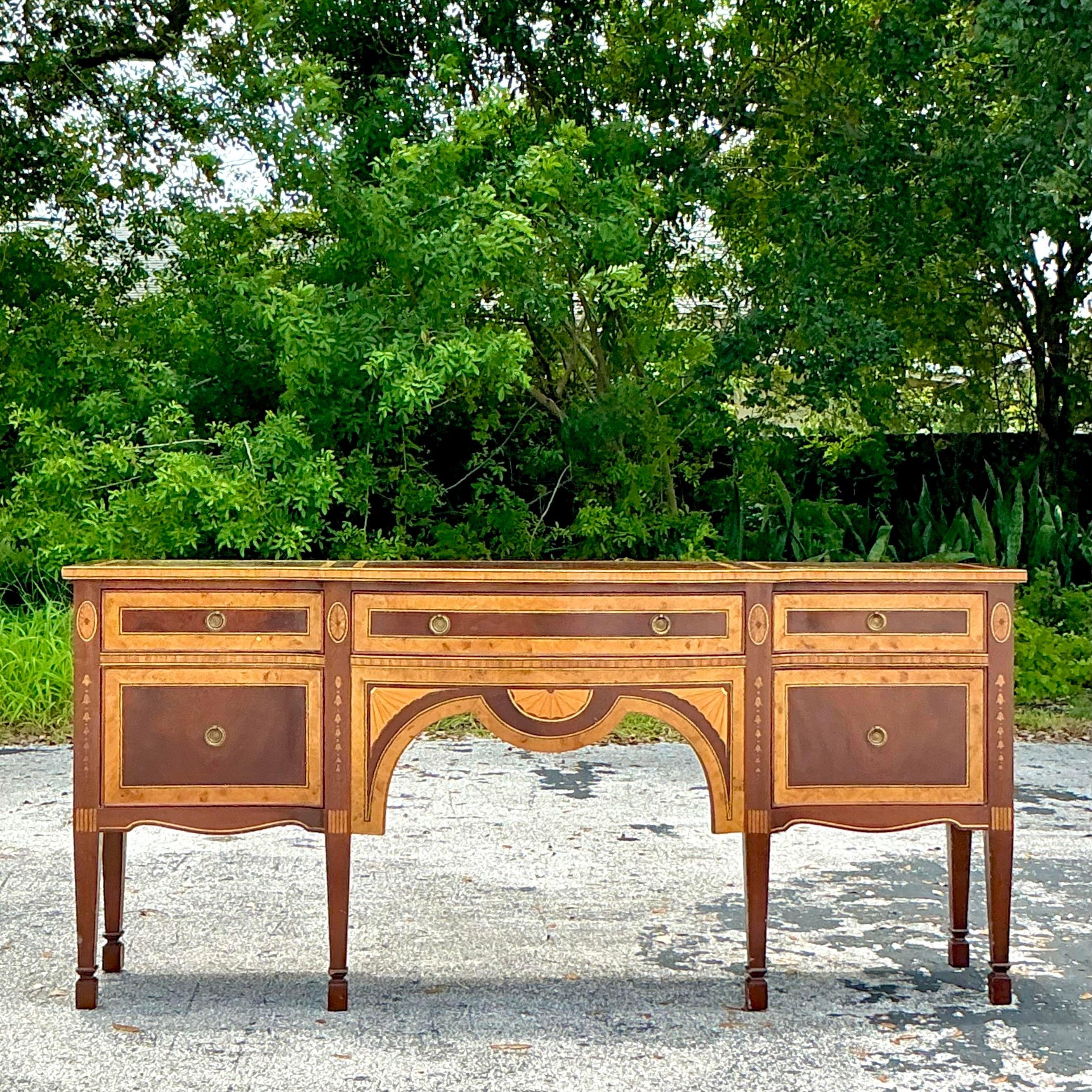 XX secolo Credenza Sheridan d'epoca Regency con intarsi in radica in vendita