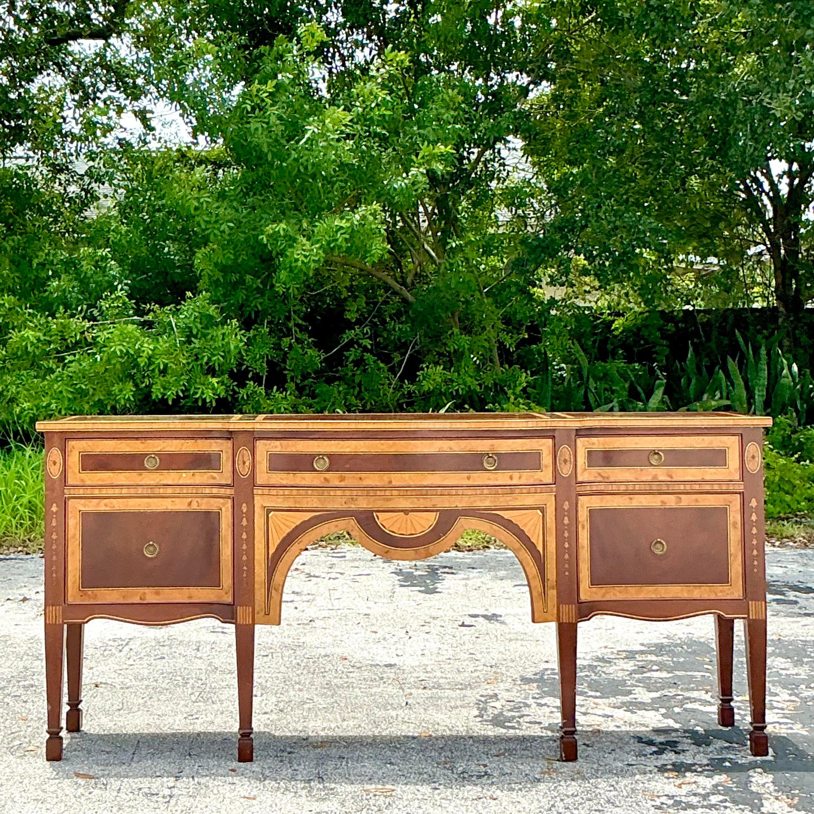 Mogano Credenza Sheridan d'epoca Regency con intarsi in radica in vendita