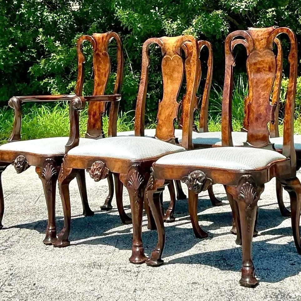 Sedie da pranzo Queen Anne in legno di radica d'epoca - Set di 8 pezzi in vendita 2