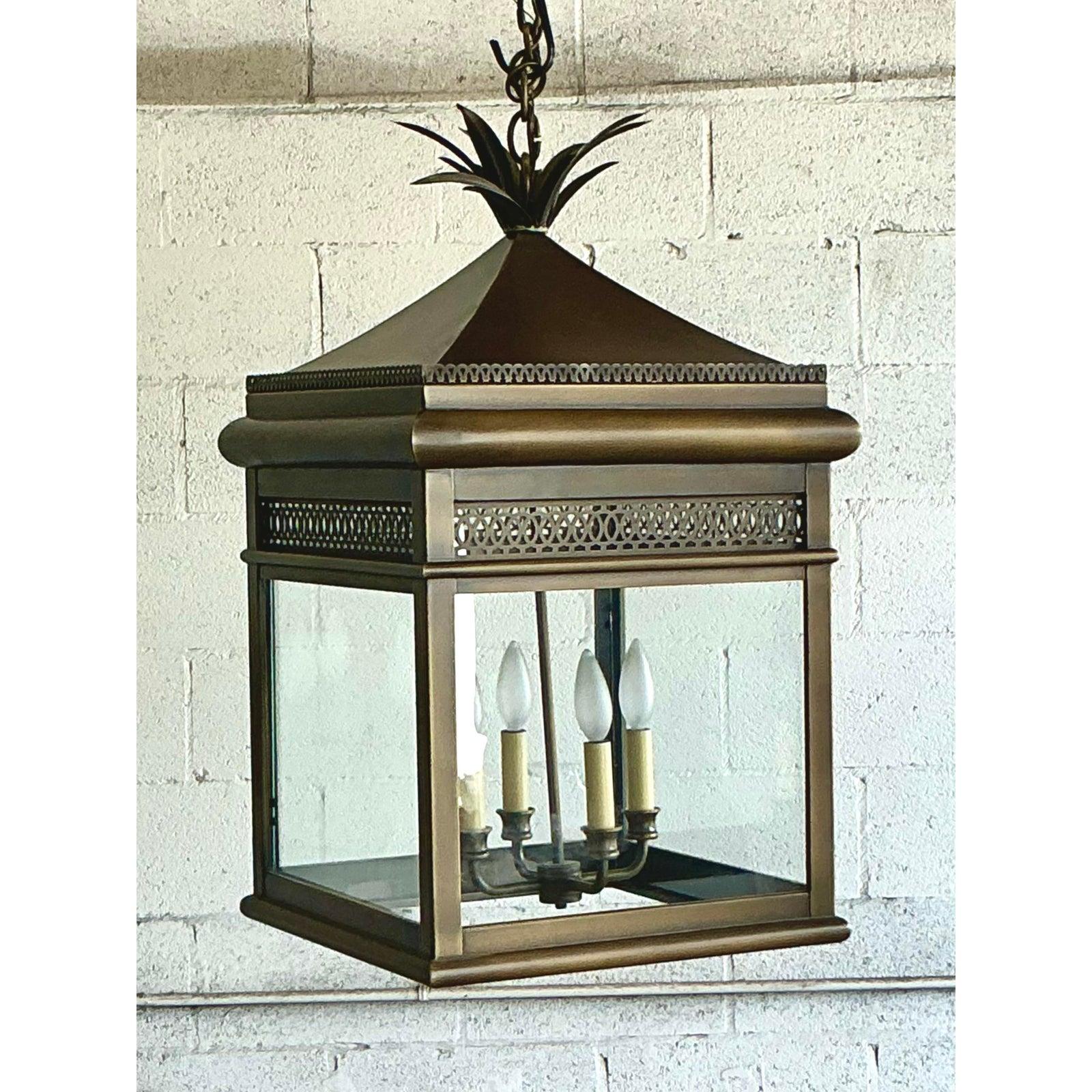 XXI secolo e contemporaneo Lanterna Vintage Regency in ottone brunito in vendita