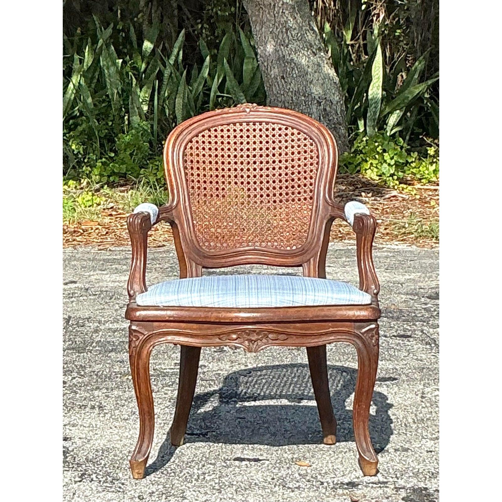 XX secolo Sedia Fauteuil da camino in canna Regency d'epoca in vendita
