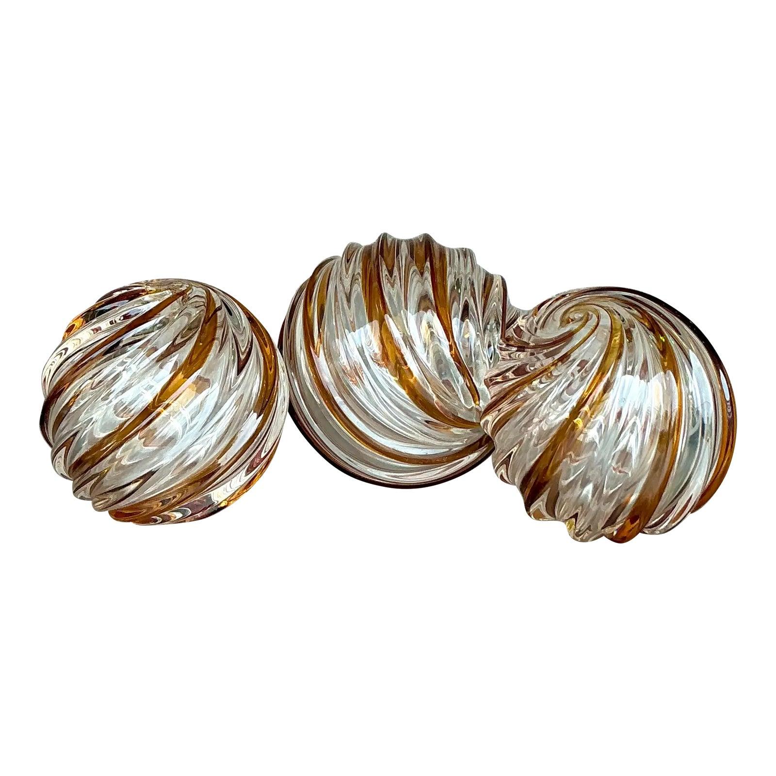 Sfere di vetro soffiato vintage Regency Caramel Swirl - Set di 2 In condizioni buone in vendita a west palm beach, FL