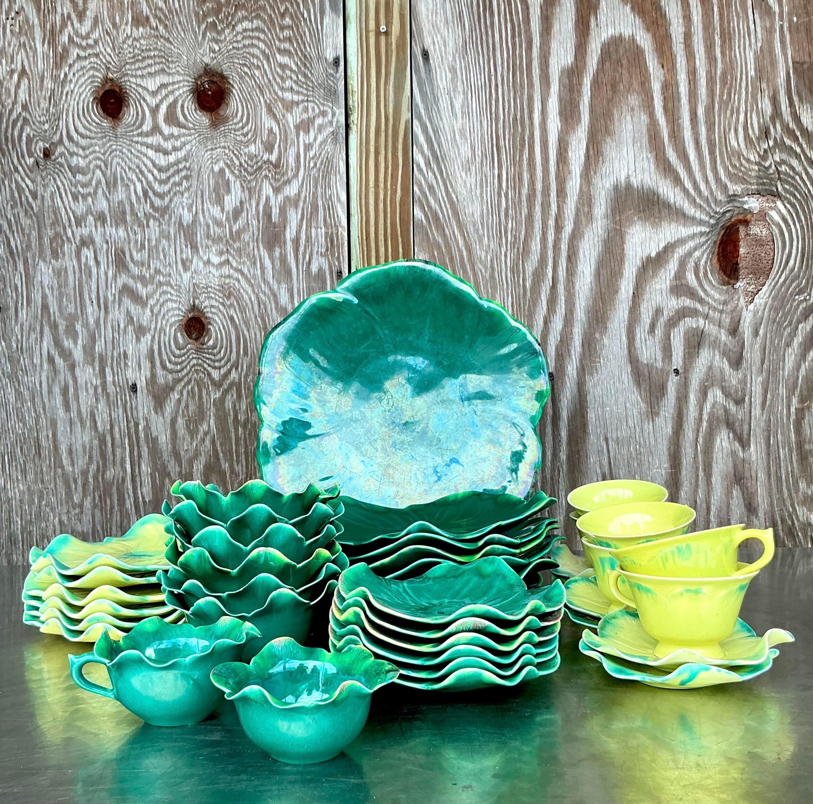Vintage Regency Carole Stupell glasierte Keramik geblümtes China, Vintage-Set von 39, Regency im Angebot 1