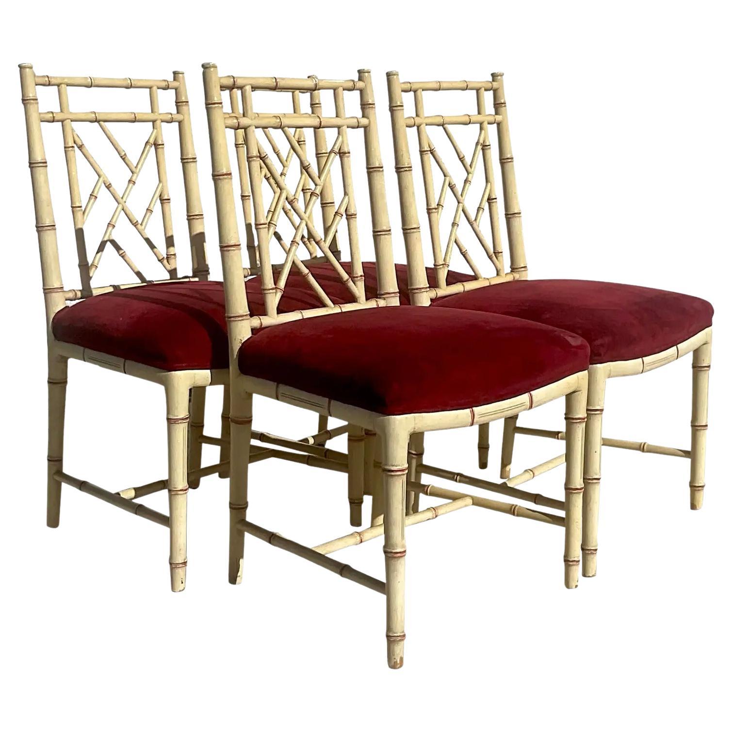  Chaises de salle à manger Chippendale chinoises en bambou sculpté - Ensemble de quatre