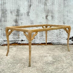 Tavolo da pranzo vintage Regency intagliato in finto Boi con piedistallo