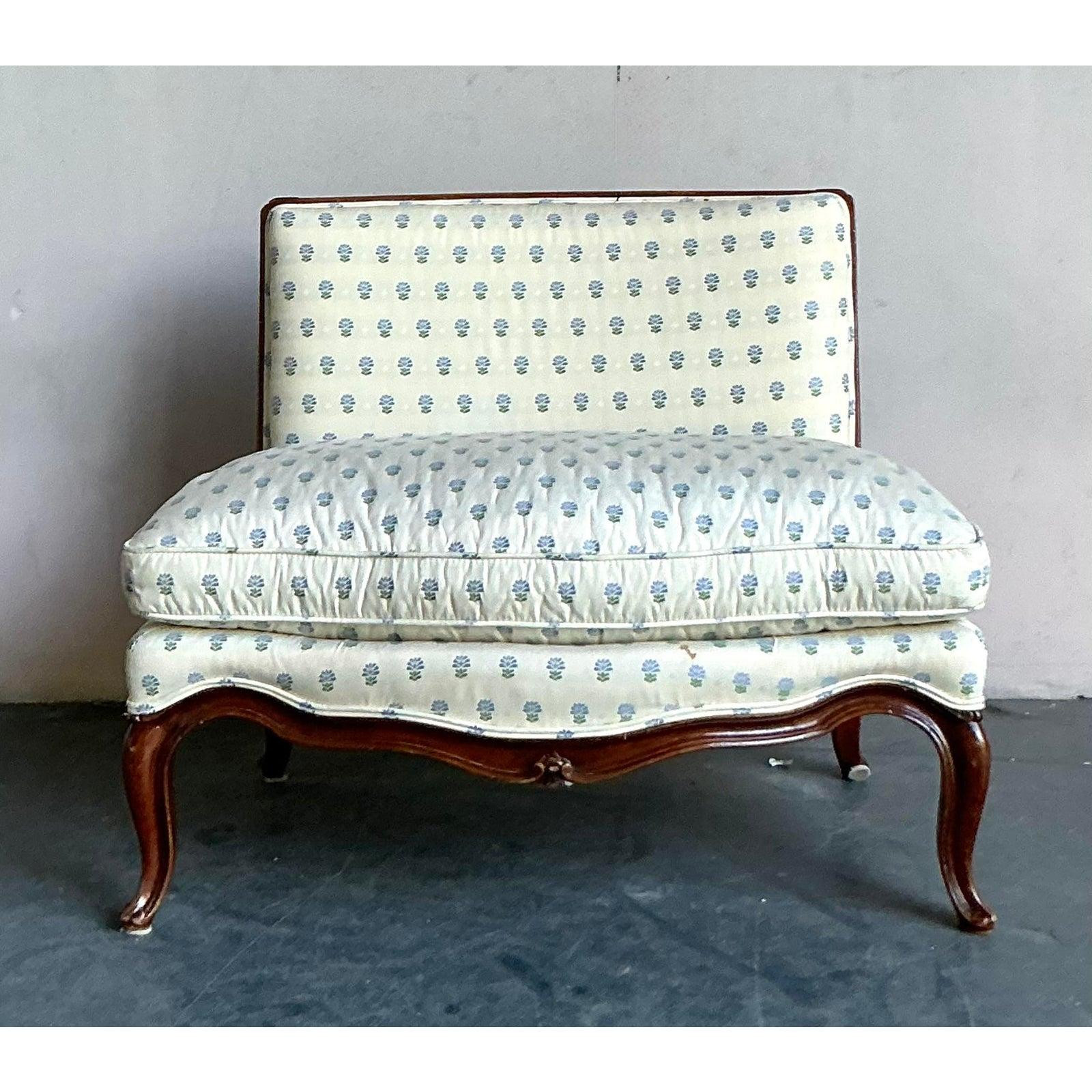 XX secolo Sedia Slipper intagliata Regency d'epoca in vendita