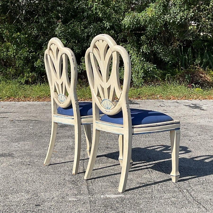 Tessile Sedie Swag intagliate Regency d'epoca - una coppia in vendita