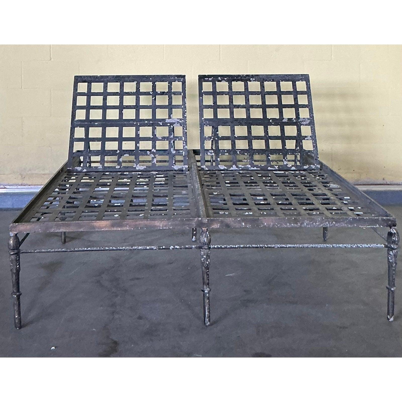 Chaise Lounge doppia in alluminio fuso d'epoca dopo Michael Taylor in vendita 1