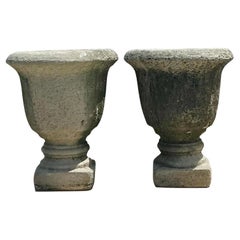 Paire de jardinières en ciment moulé Vintage Regency