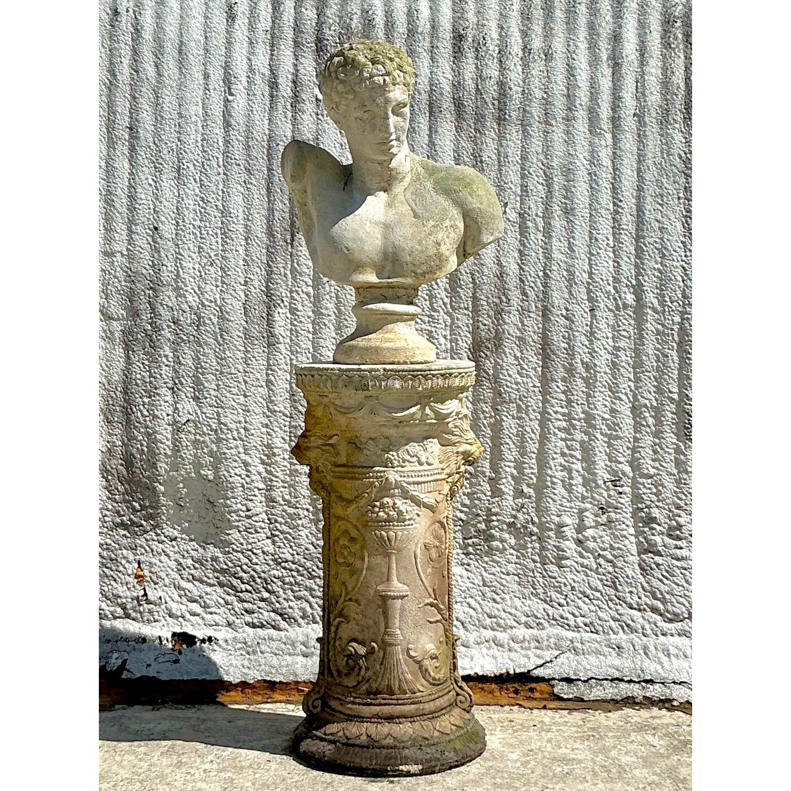 Pedestal Swag de Cemento Fundido Vintage Regency Estadounidense en venta