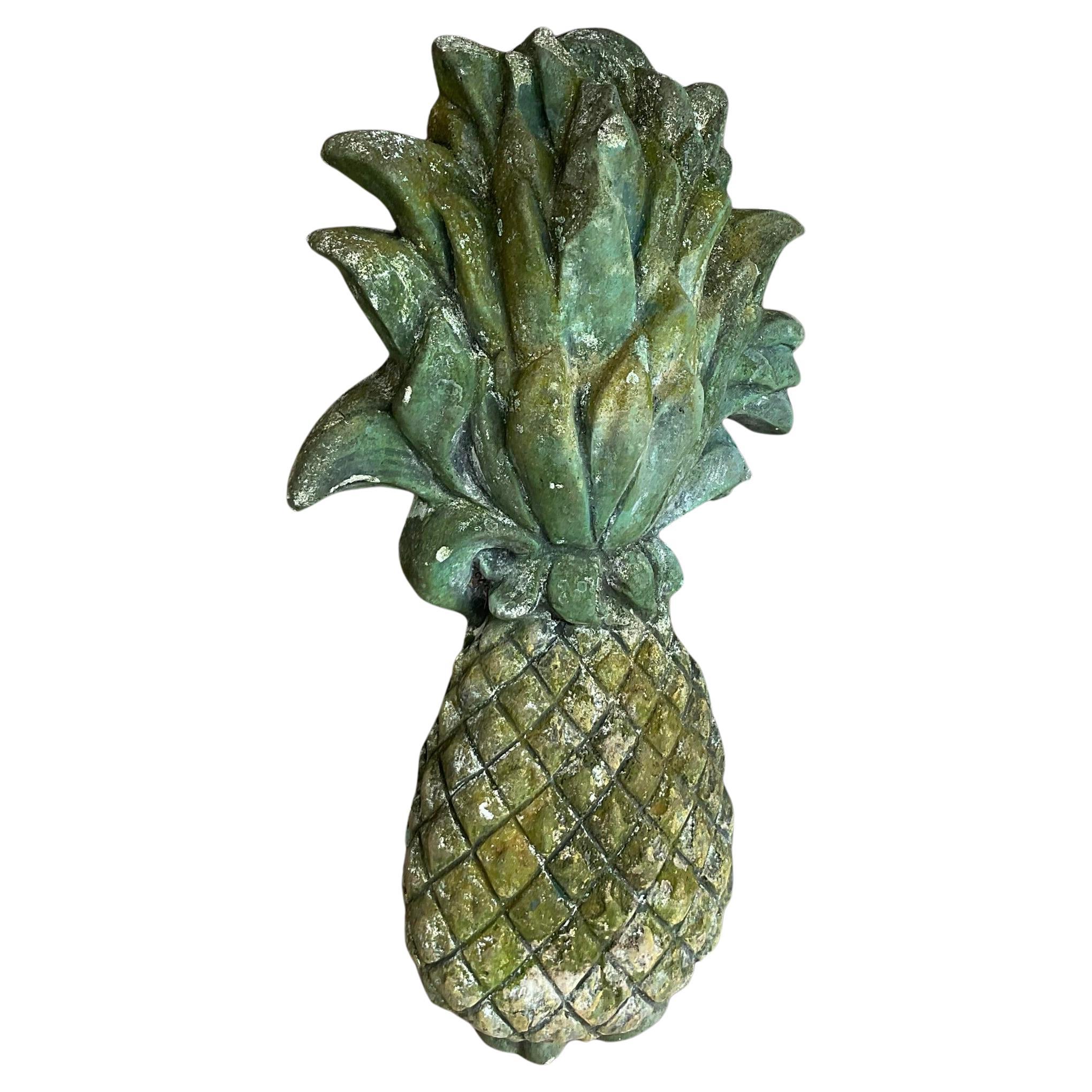 Piña Vintage Regency de Hormigón Fundido