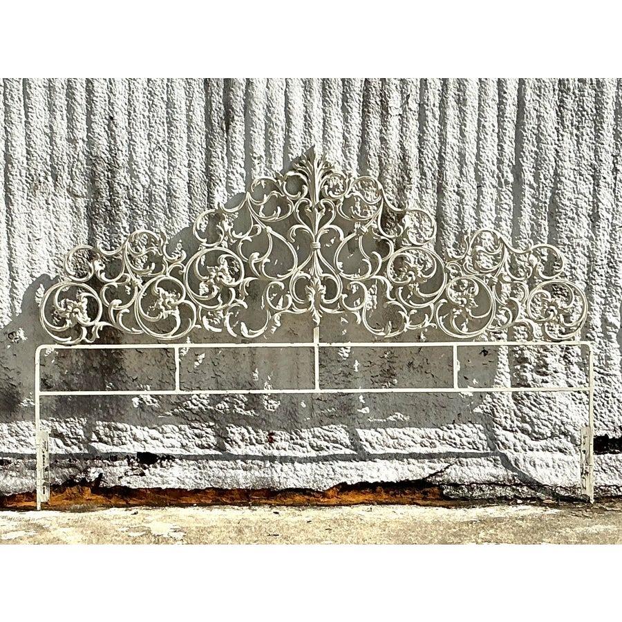 Vintage Regency Guss Metall Scroll King Kopfteil im Zustand „Gut“ im Angebot in West Palm Beach, FL