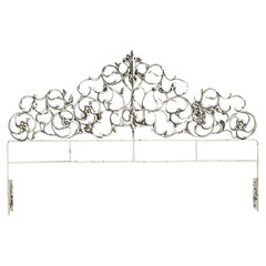 Tête de lit King Regency vintage en métal moulé