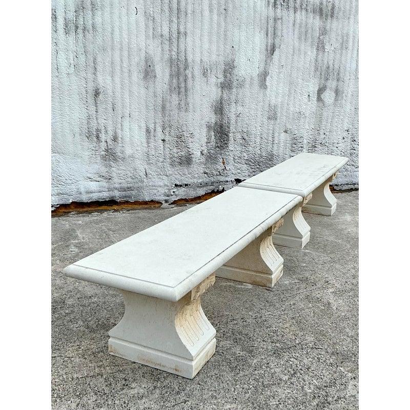 XX secolo Panche da giardino in pietra fusa di epoca Regency - una coppia in vendita