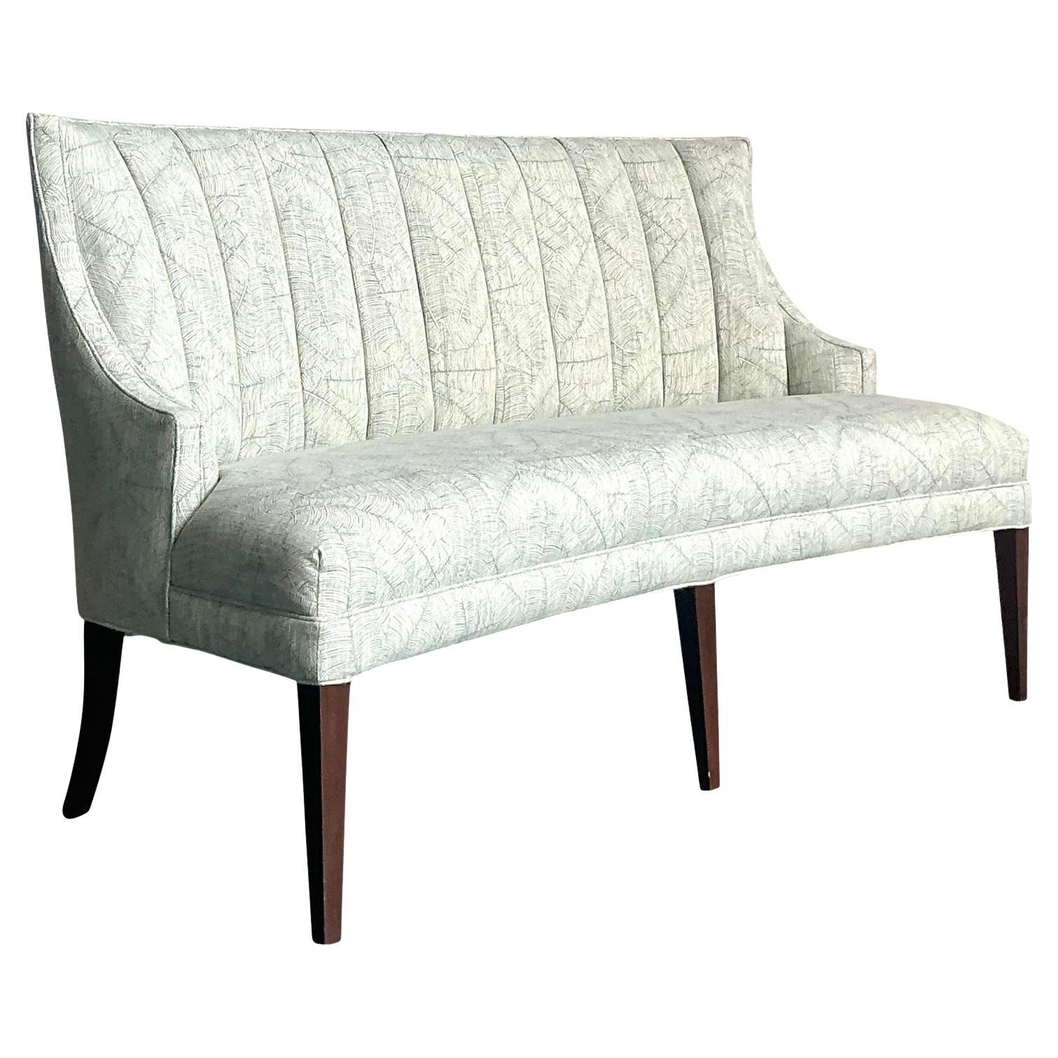Vintage Regency Channel Tufted Settee in vendita