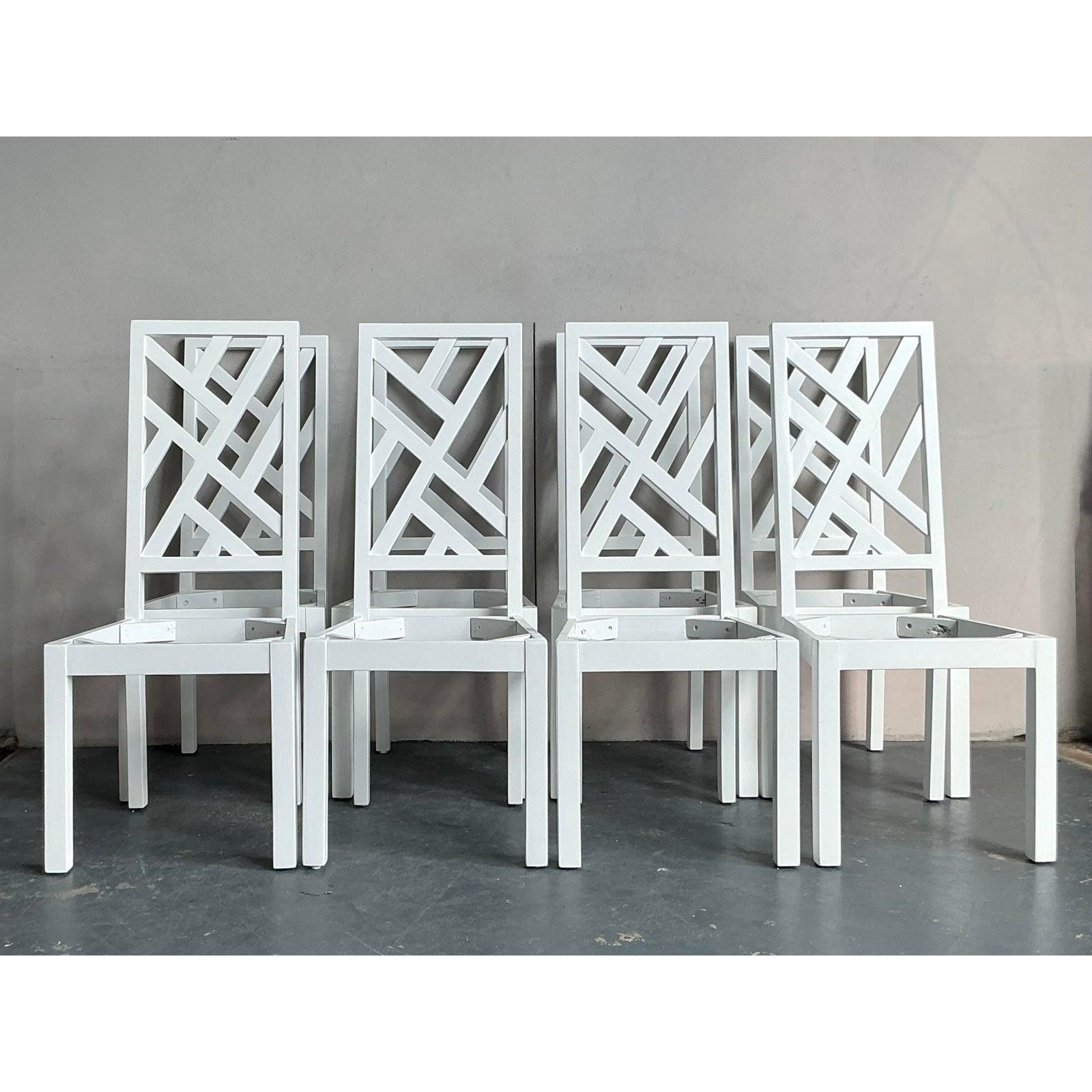 Americano Vintage Regency Chinese Chippendale Dining Chairs - Set of 8 in vendita