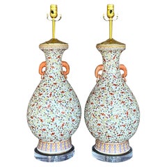 Vintage Regency Chinoiserie-Lampen aus schwebender geblümter Keramik im Regency-Stil, Paar