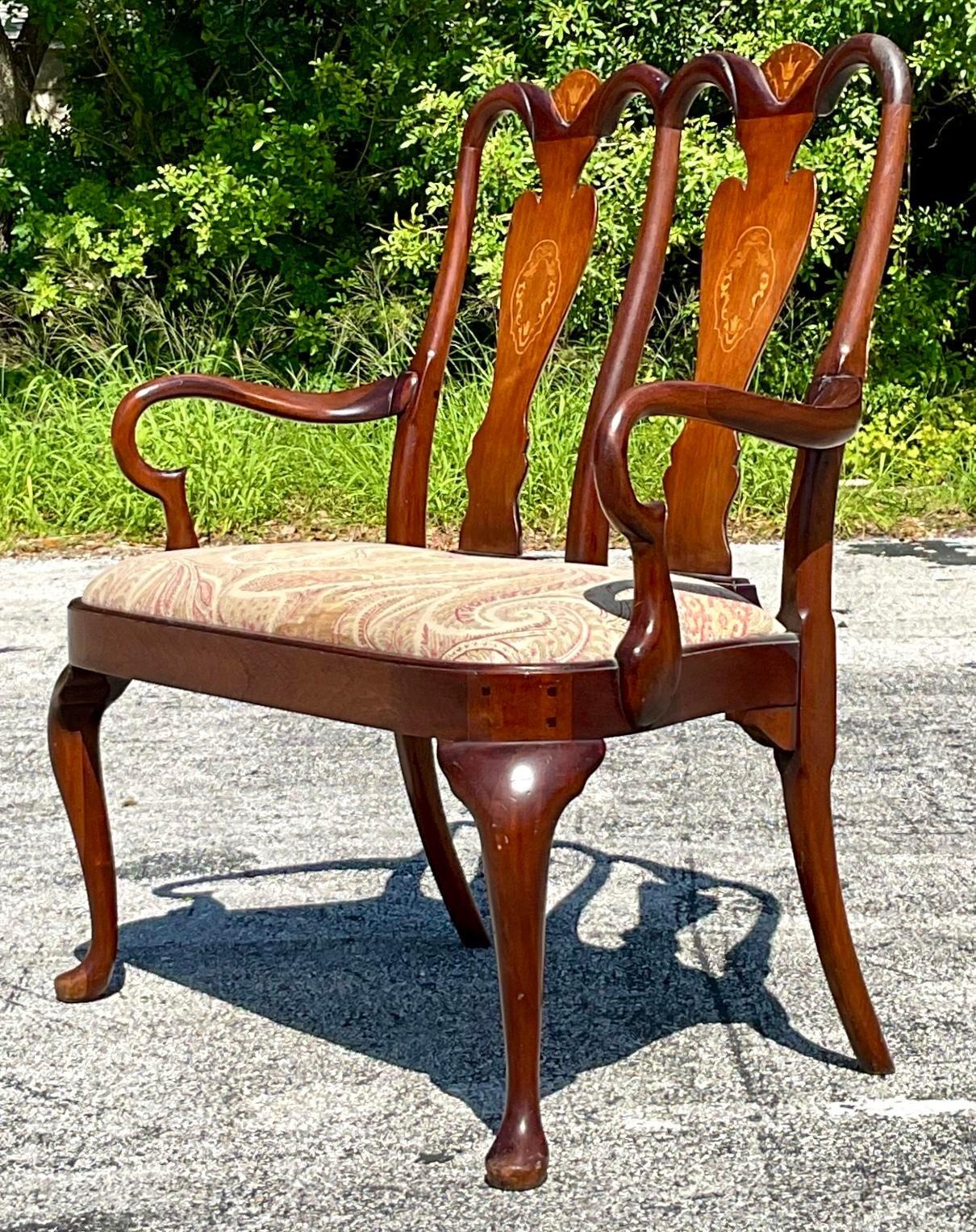 Divano intarsiato Chippendale Regency d'epoca In condizioni buone in vendita a west palm beach, FL