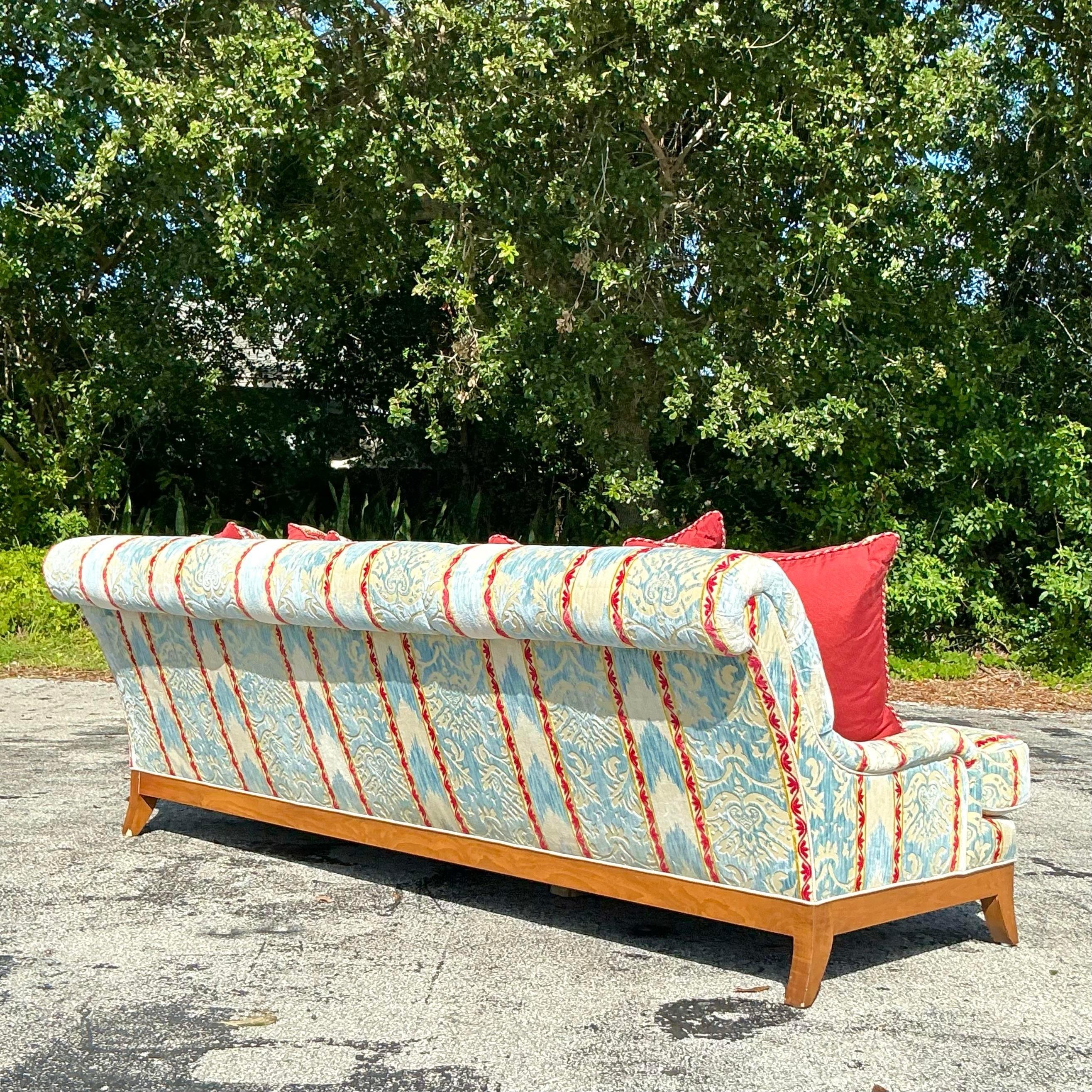 XX secolo Divano lungo vintage Regency Custom Devore Stripe in vendita