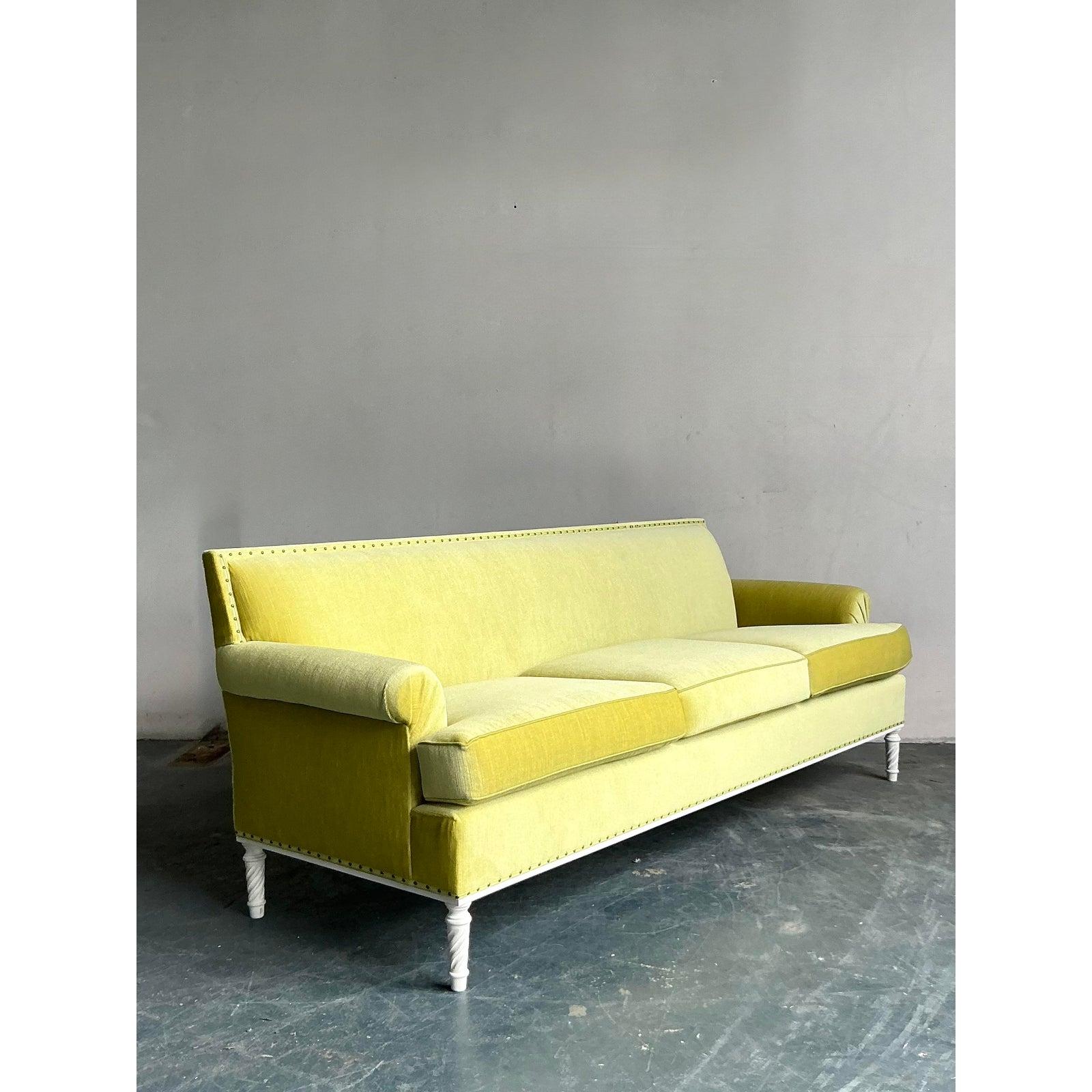 Divano vintage Regency in mohair su misura di Jansen in vendita 4