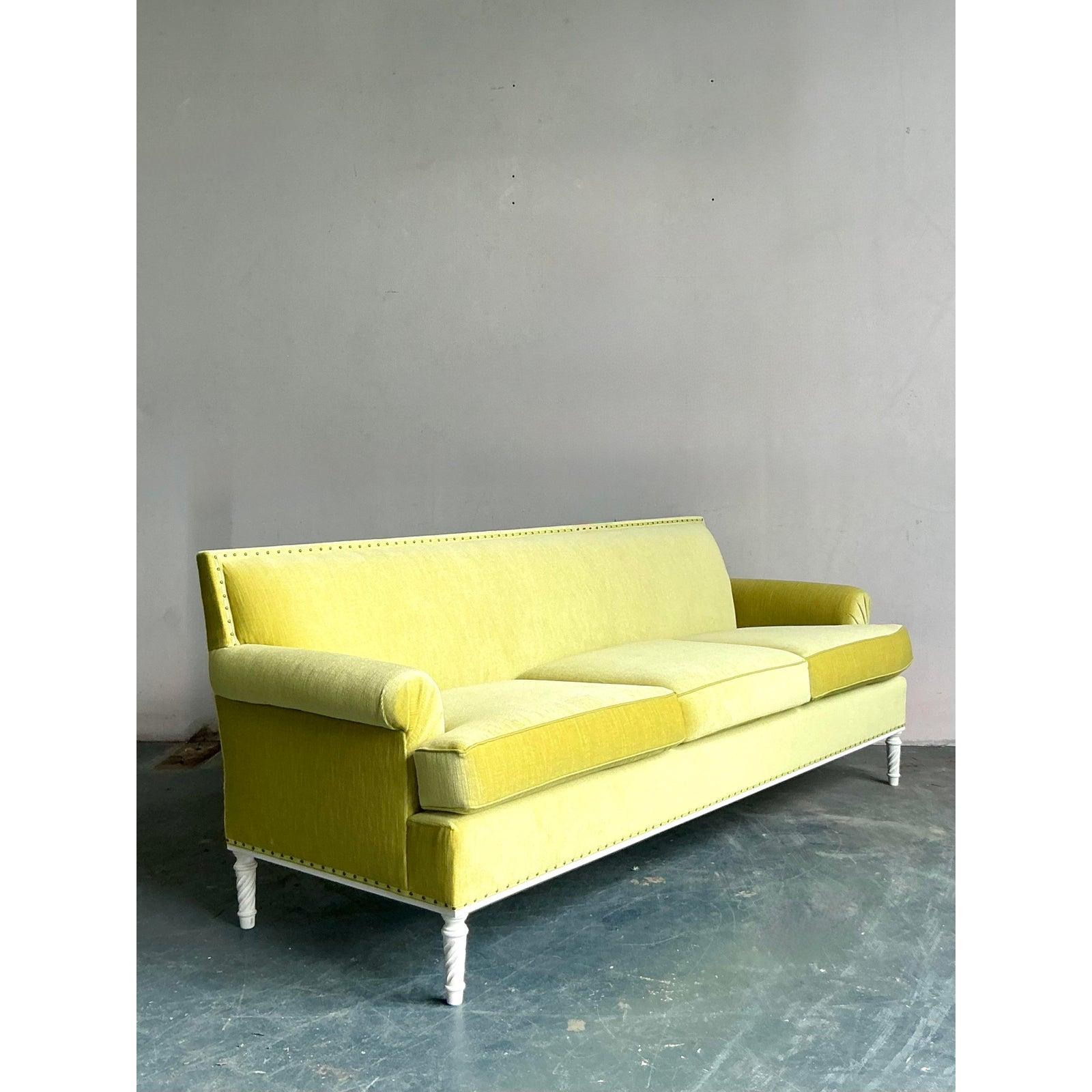 Divano vintage Regency in mohair su misura di Jansen in vendita 1
