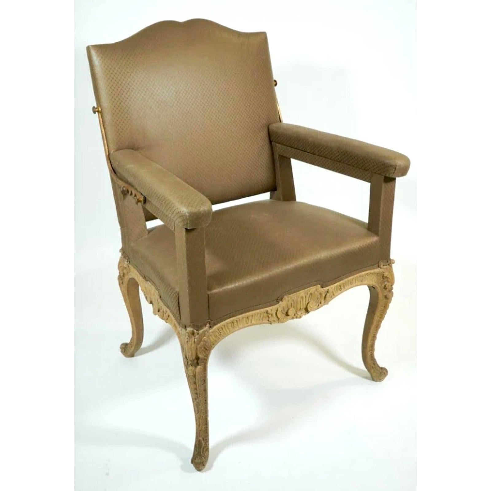 Vintage Regency Dessin-Fournier Ratchet Back Fauteuil Chair For Sale 4