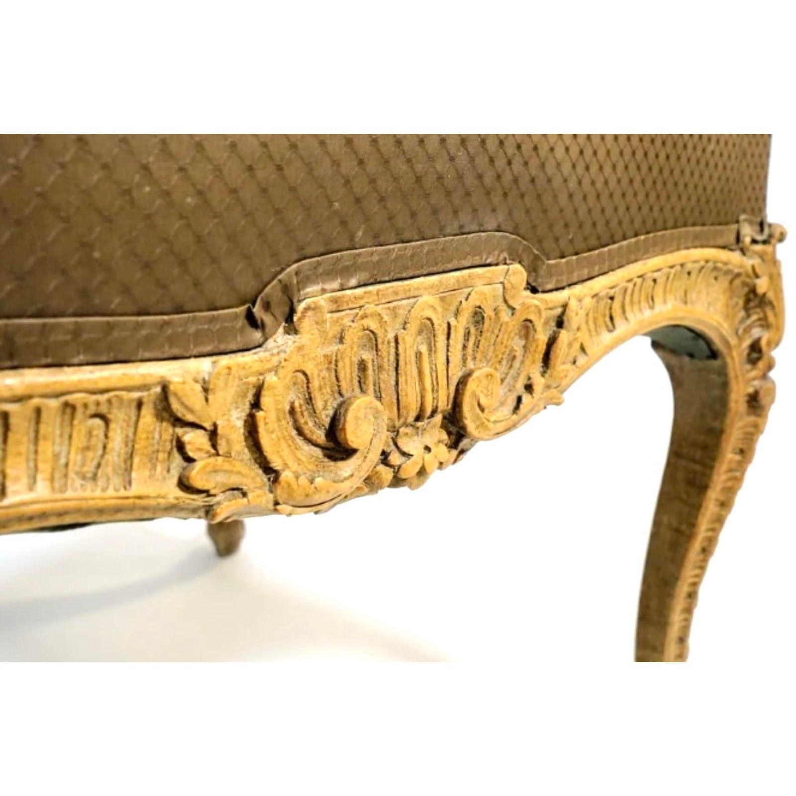 Fauteuil-Stuhl mit Ratchet-Rücken im Regency-Stil von Dessin-Fournier (Nordamerikanisch) im Angebot