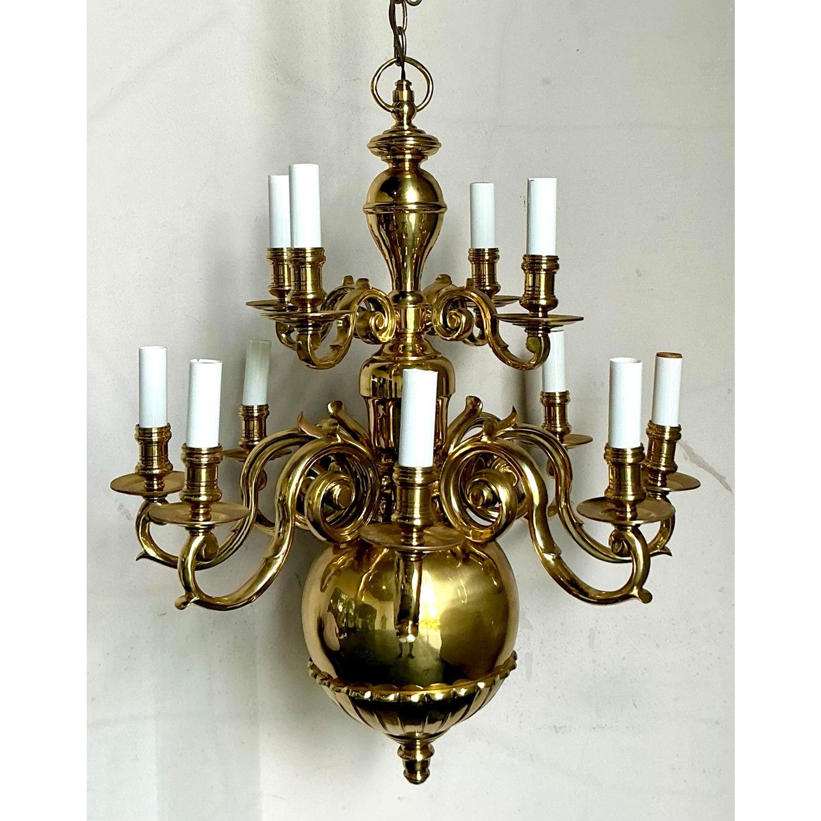 Lampadario d'ottone barocco olandese d'epoca Regency In condizioni buone in vendita a West Palm Beach, FL