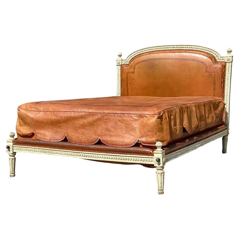 Vintage Regency Embossed Leather Daybed For Sale at 1stDibs