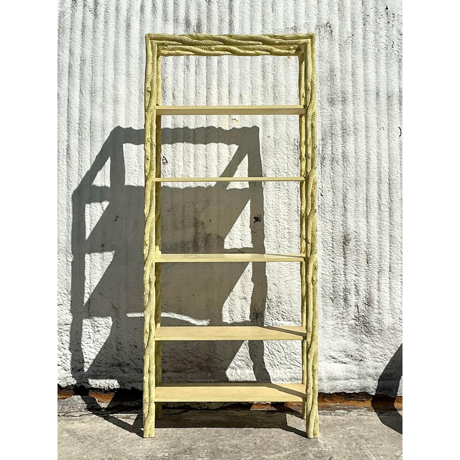 Etagere in finto bois d'epoca Regency in vendita 1