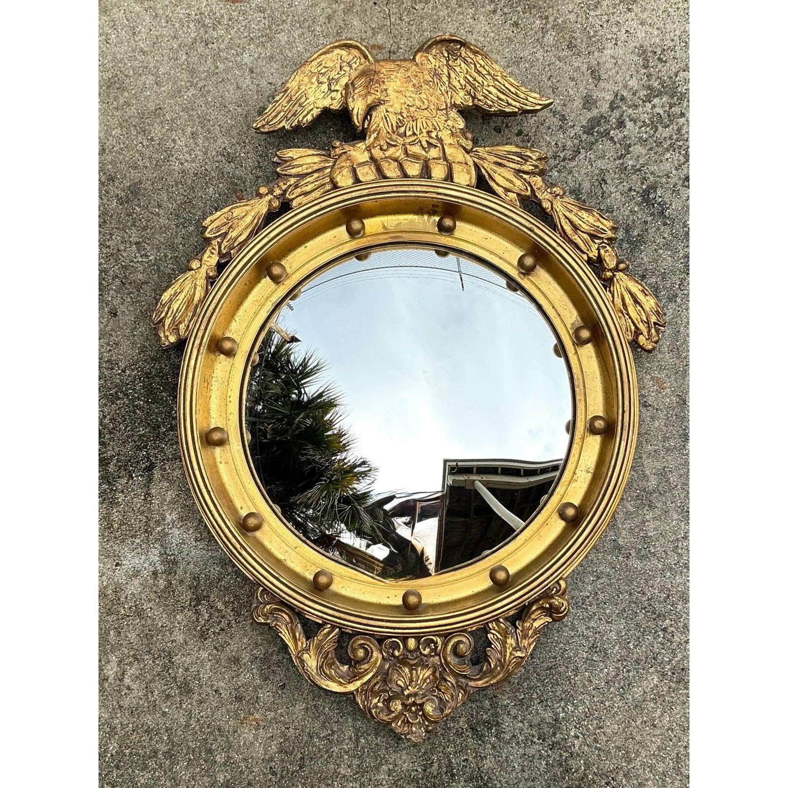 Fédéral Vintage Regency Federal Gilt Eagle Mirror (miroir à aigle doré) en vente